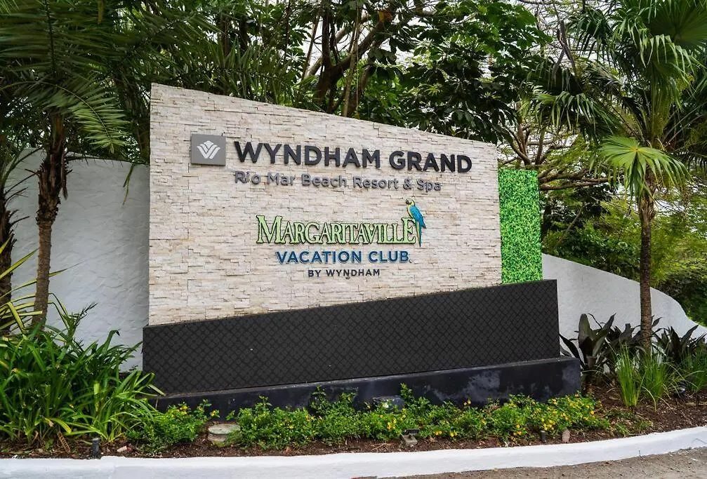 Rio Mar Retreat En Stunning Oceanview Near El Yunque Villa Rio Grande